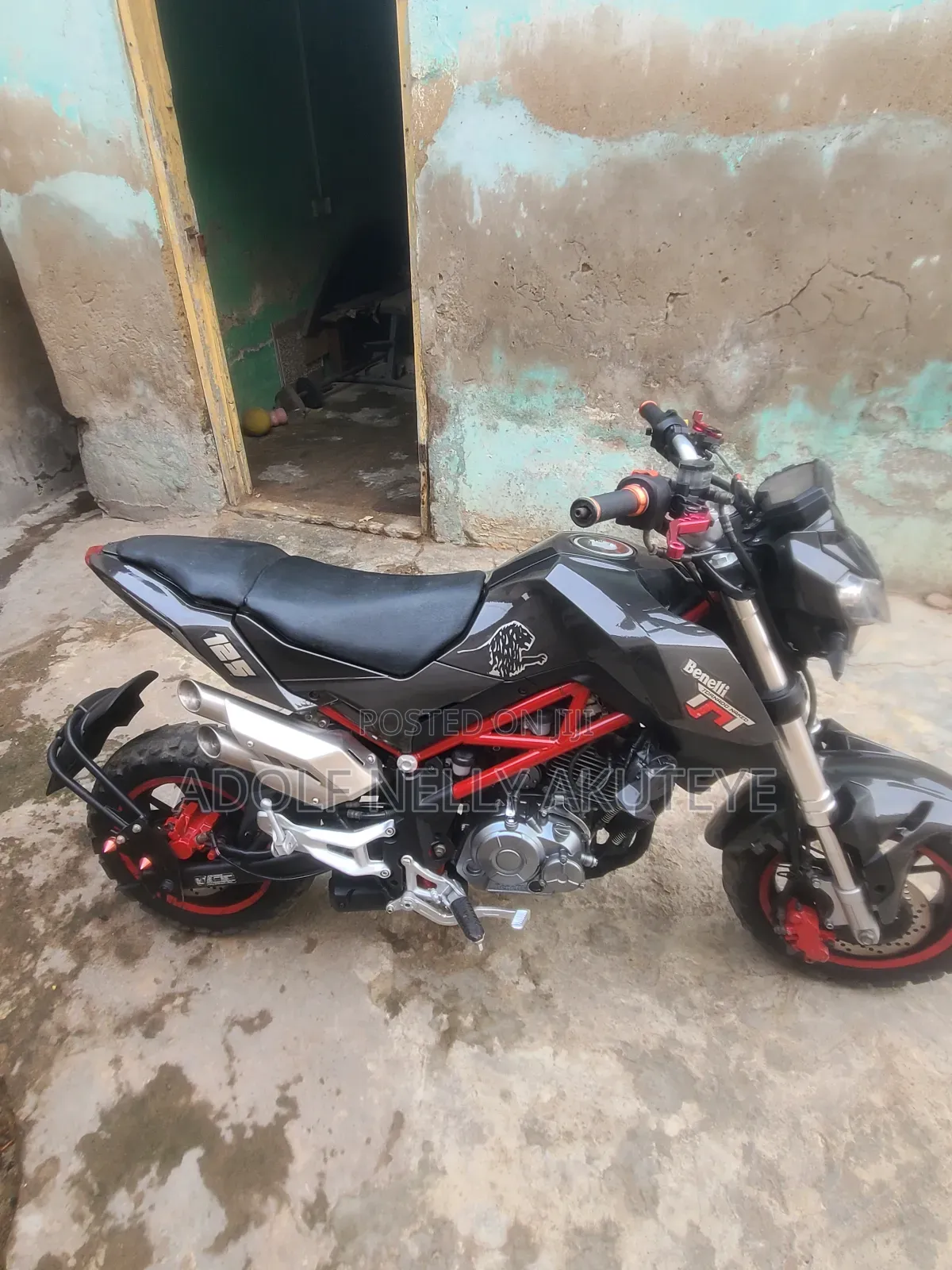 Benelli TNT 2023 Black