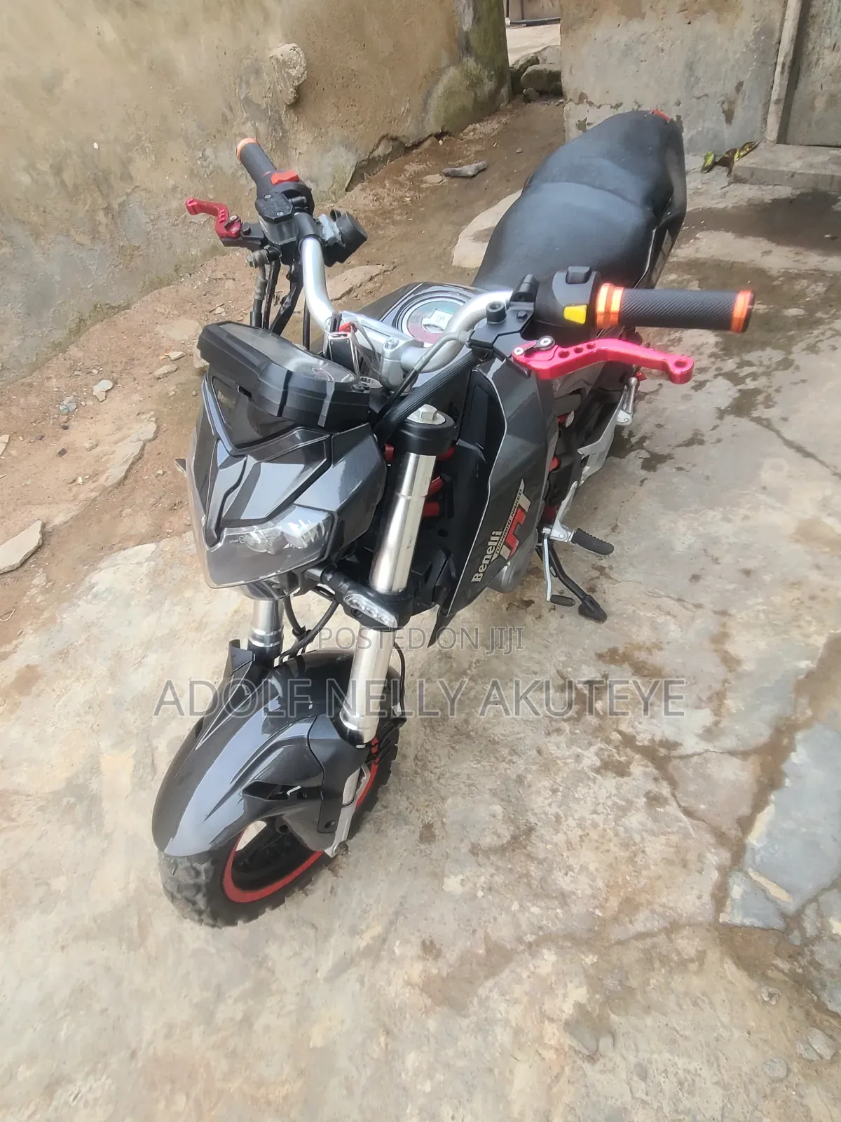 Benelli TNT 2023 Black