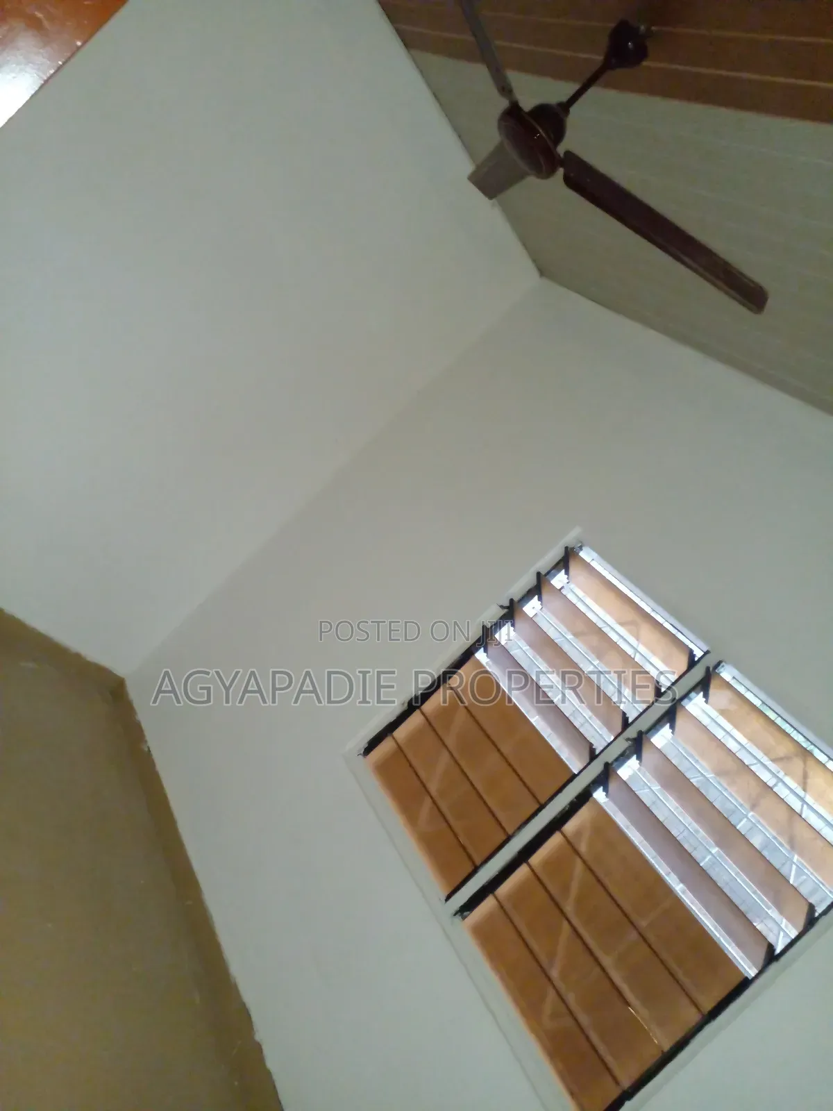3bdrm House in Agyapadie Properties, Ofankor for rent