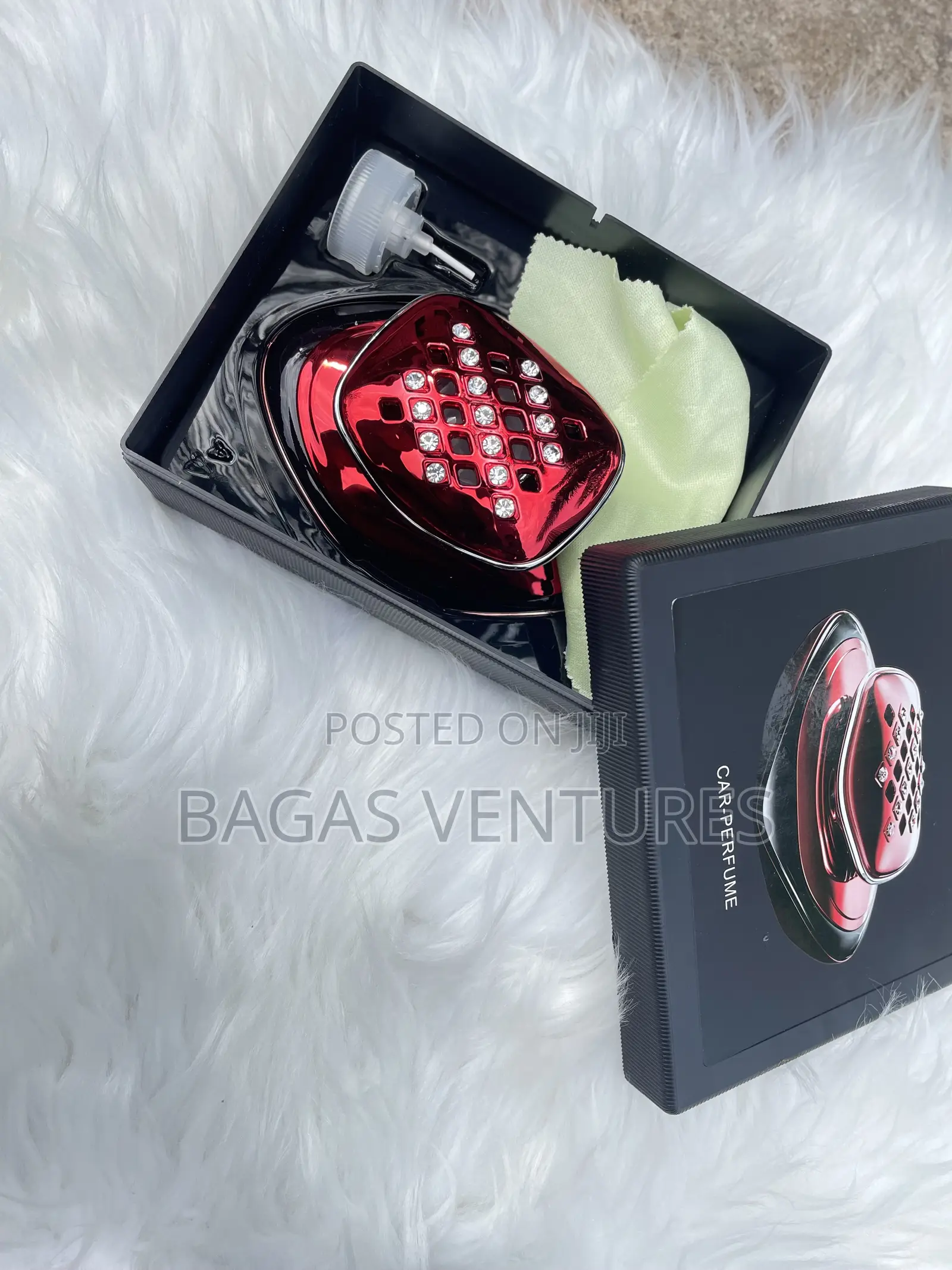 Zillion Global Car Perfume Diffuser