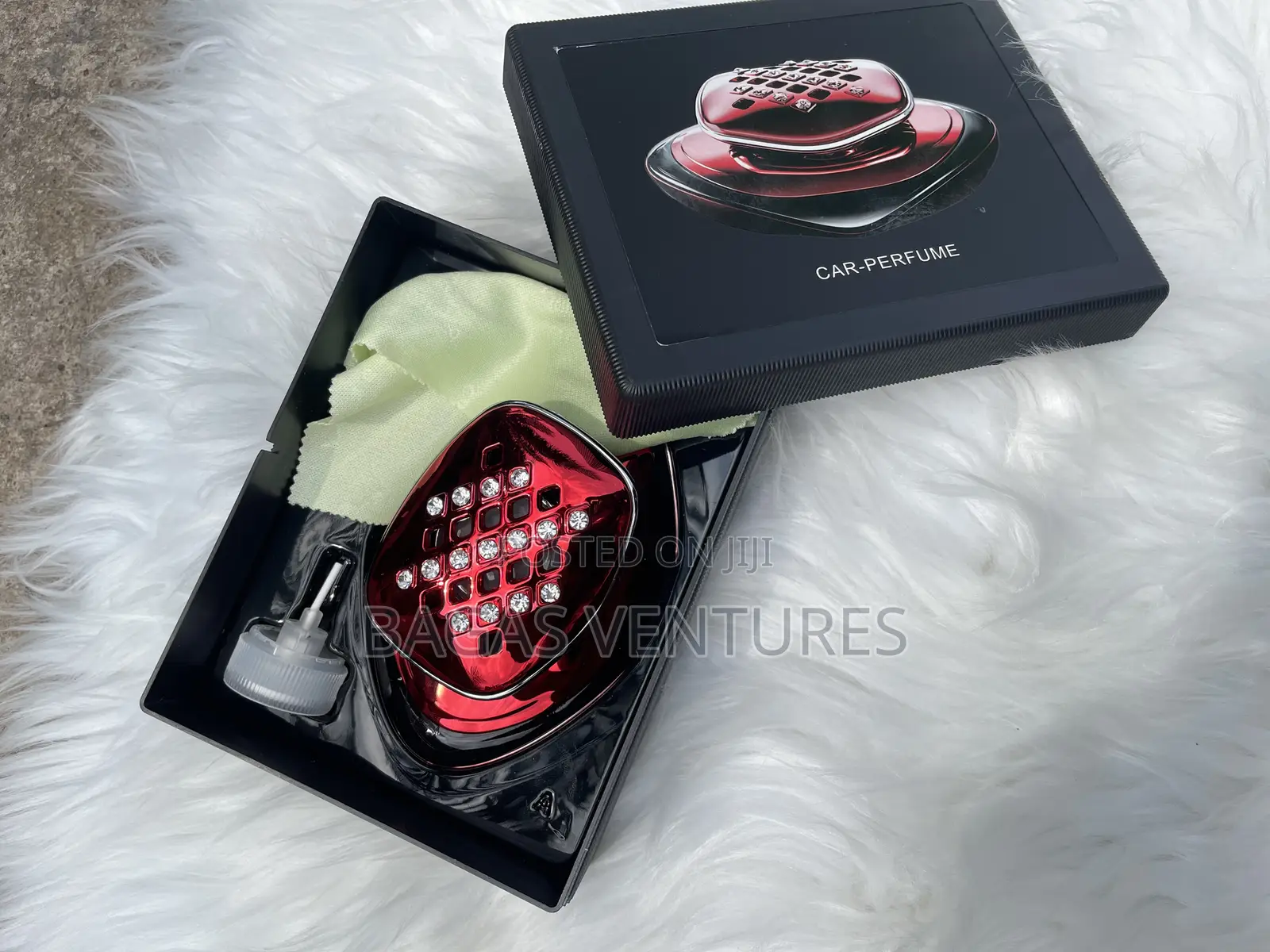 Zillion Global Car Perfume Diffuser