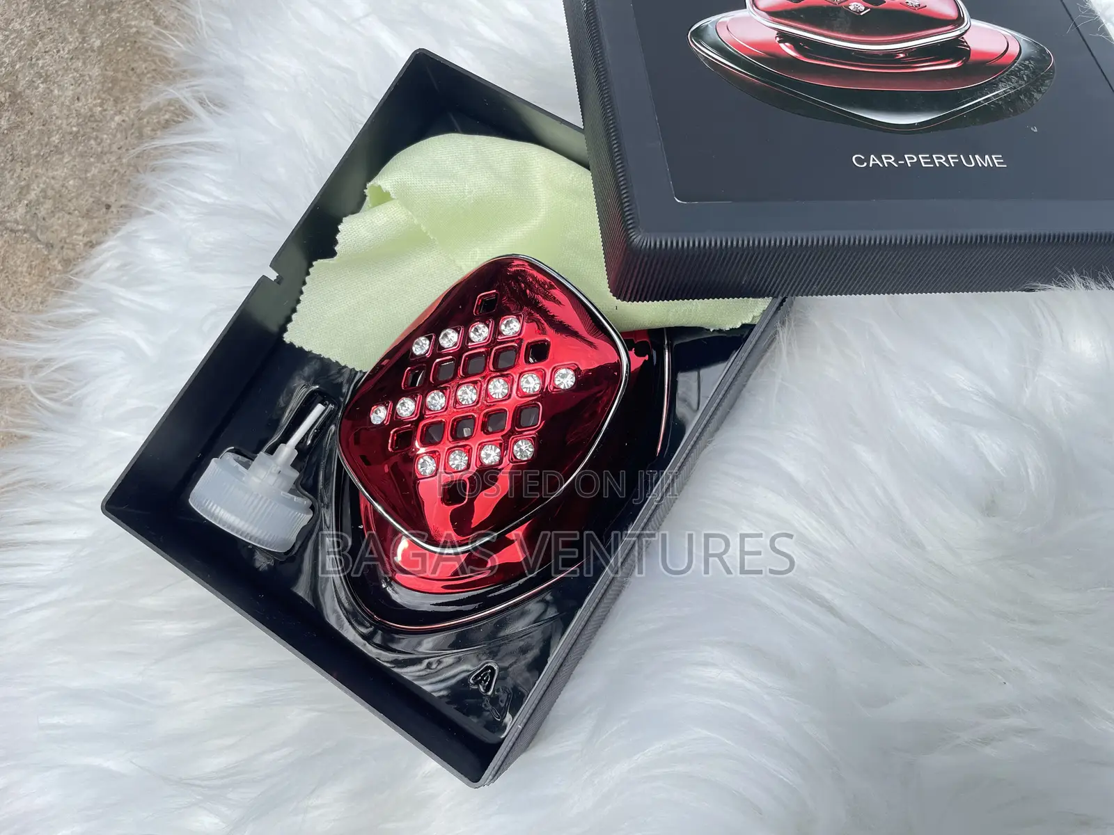 Zillion Global Car Perfume Diffuser