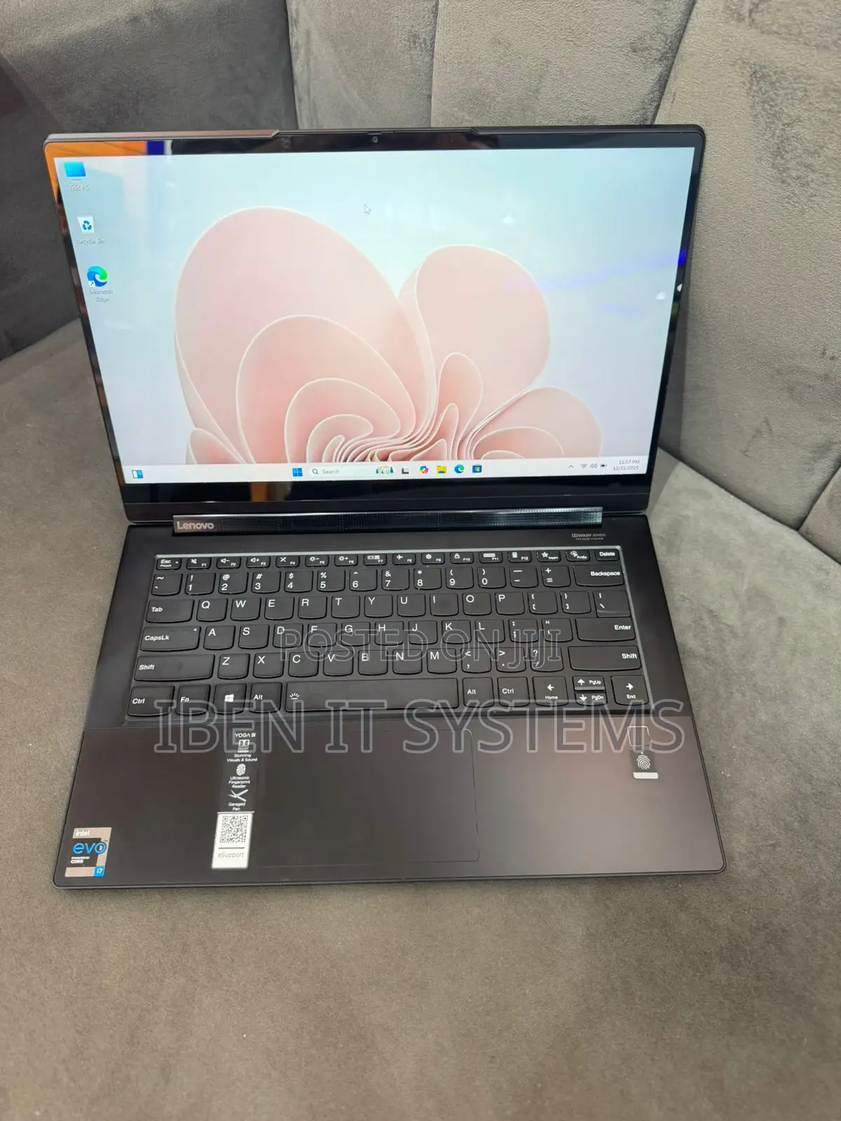 Laptop Lenovo Yoga 9i 16GB Intel Core i7 SSHD (Hybrid) 1T