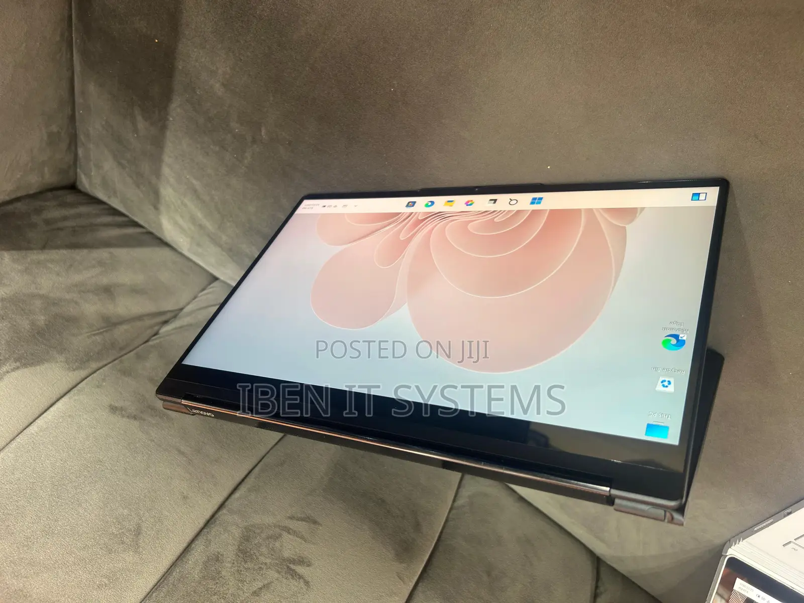 Laptop Lenovo Yoga 9i 16GB Intel Core i7 SSHD (Hybrid) 1T