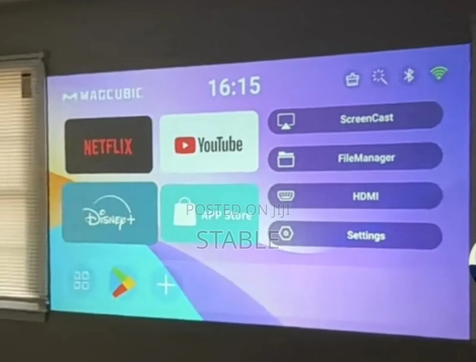 L018 Projector