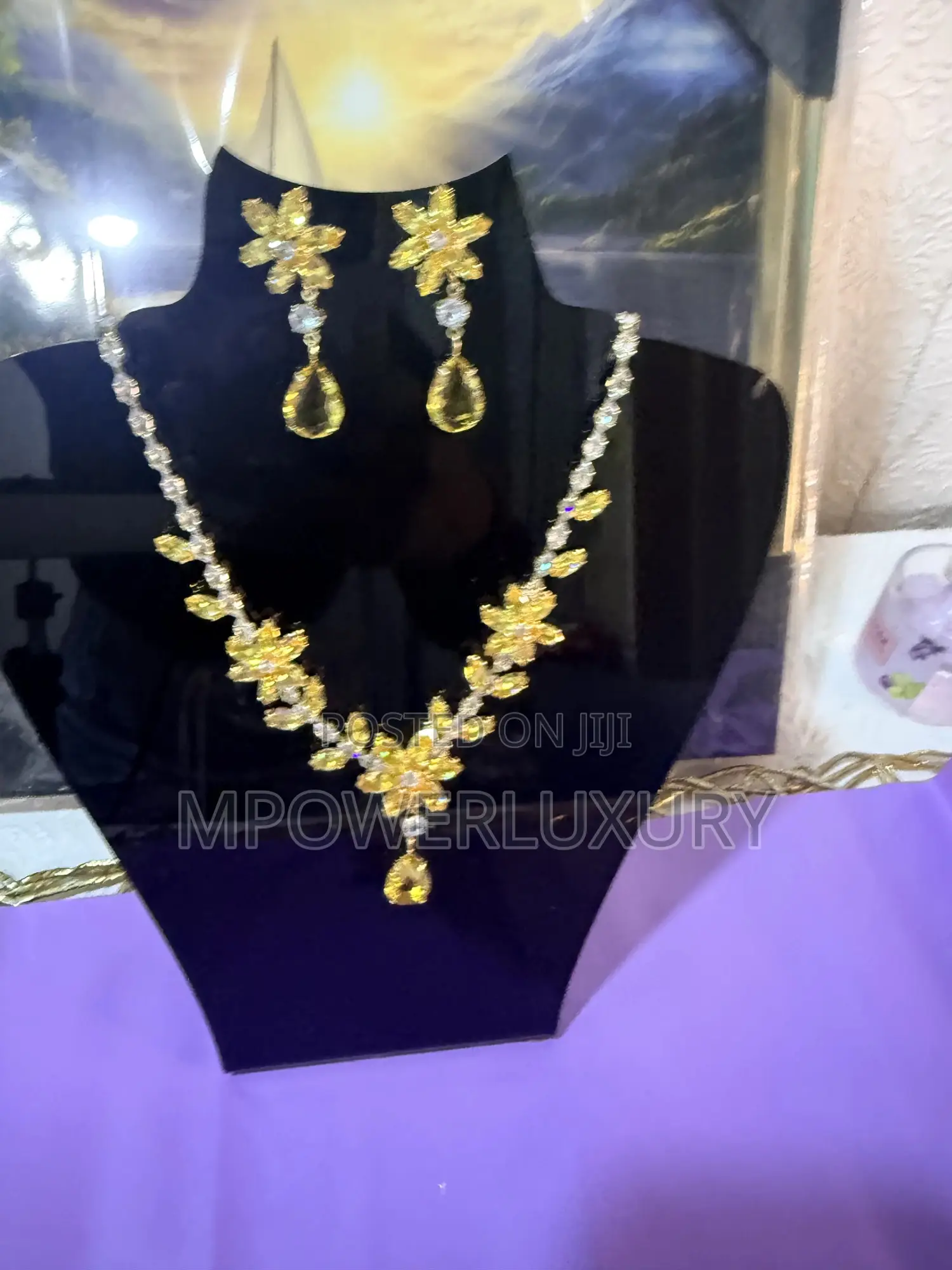 Yellow Heart Luxury Set