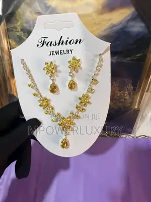 Yellow Heart Luxury Set