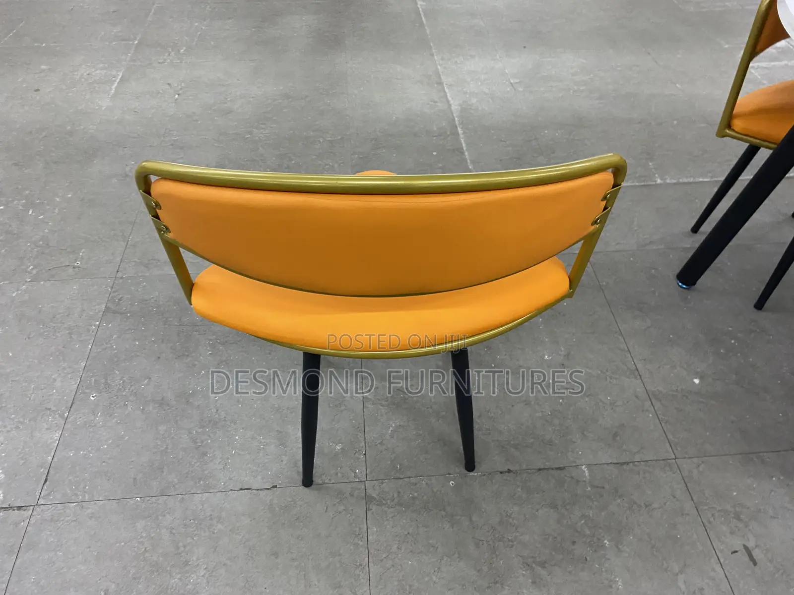 Dining Tables / Restaurant Table and Chairs -Code Q002