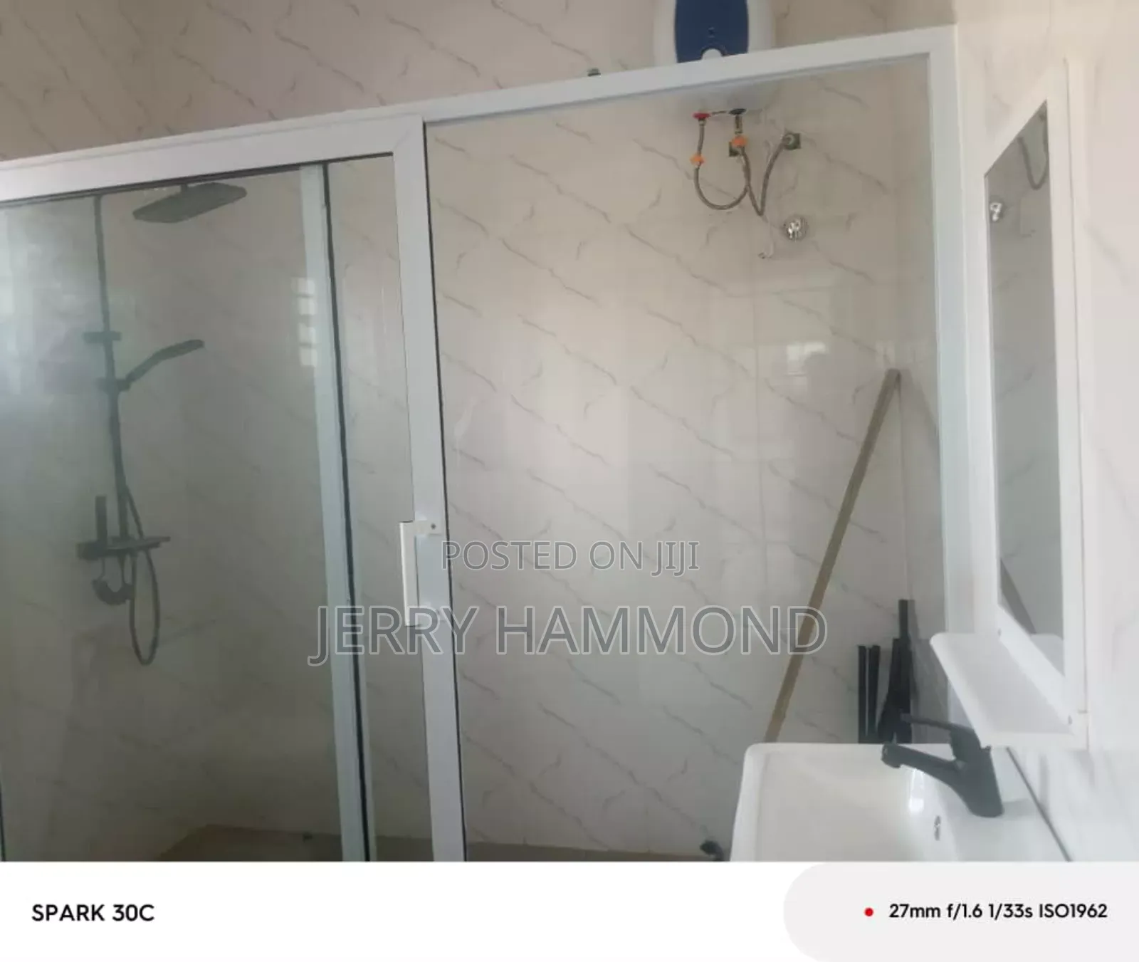 3bdrm House in Okpoi Gonnor, New Town for sale