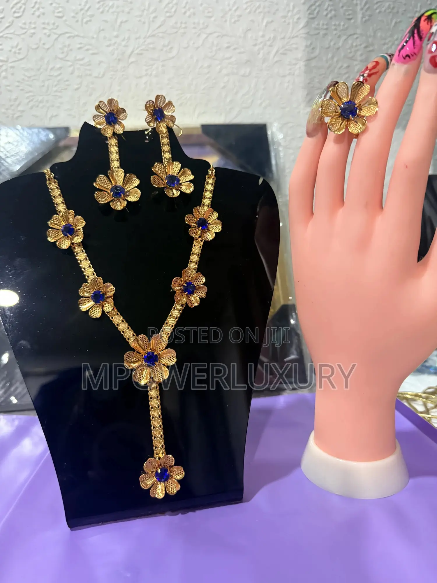 Blue Rays Flower Jewelry Set