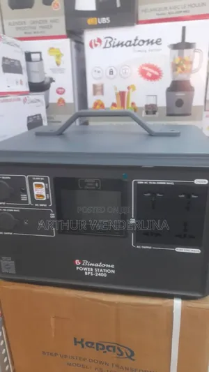 Binatone Portable Plug Play Power Station Pro With Solar Charging .