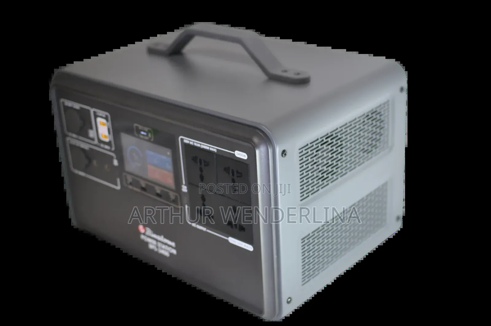 Binatone Portable Plug Play Power Station Pro With Solar Charging .