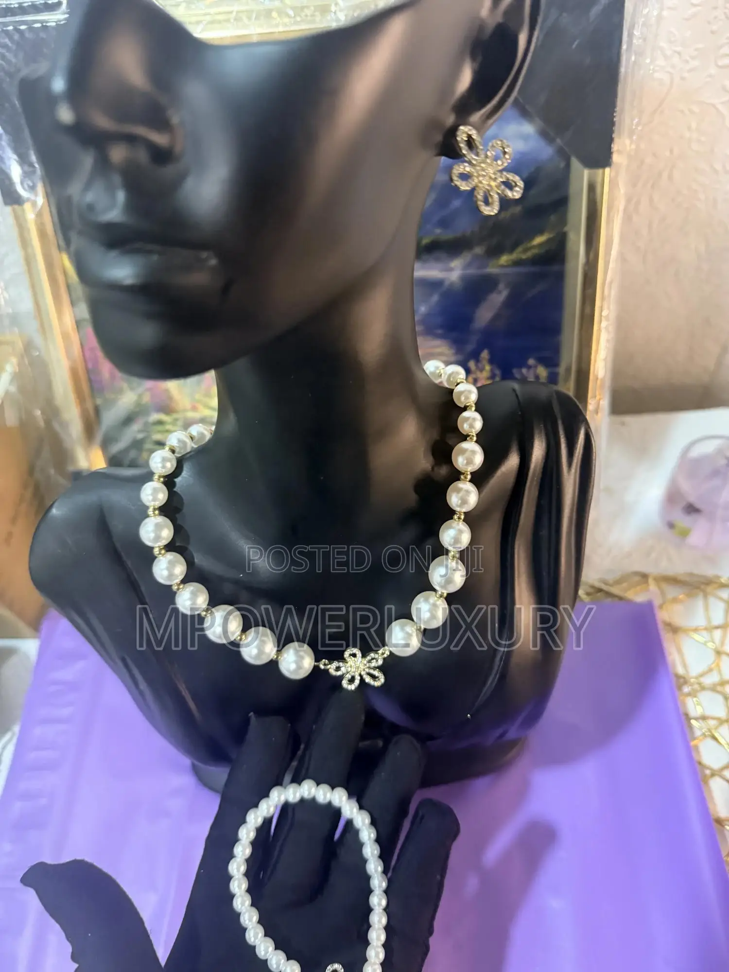 Sun Flower Pearls Set Bead