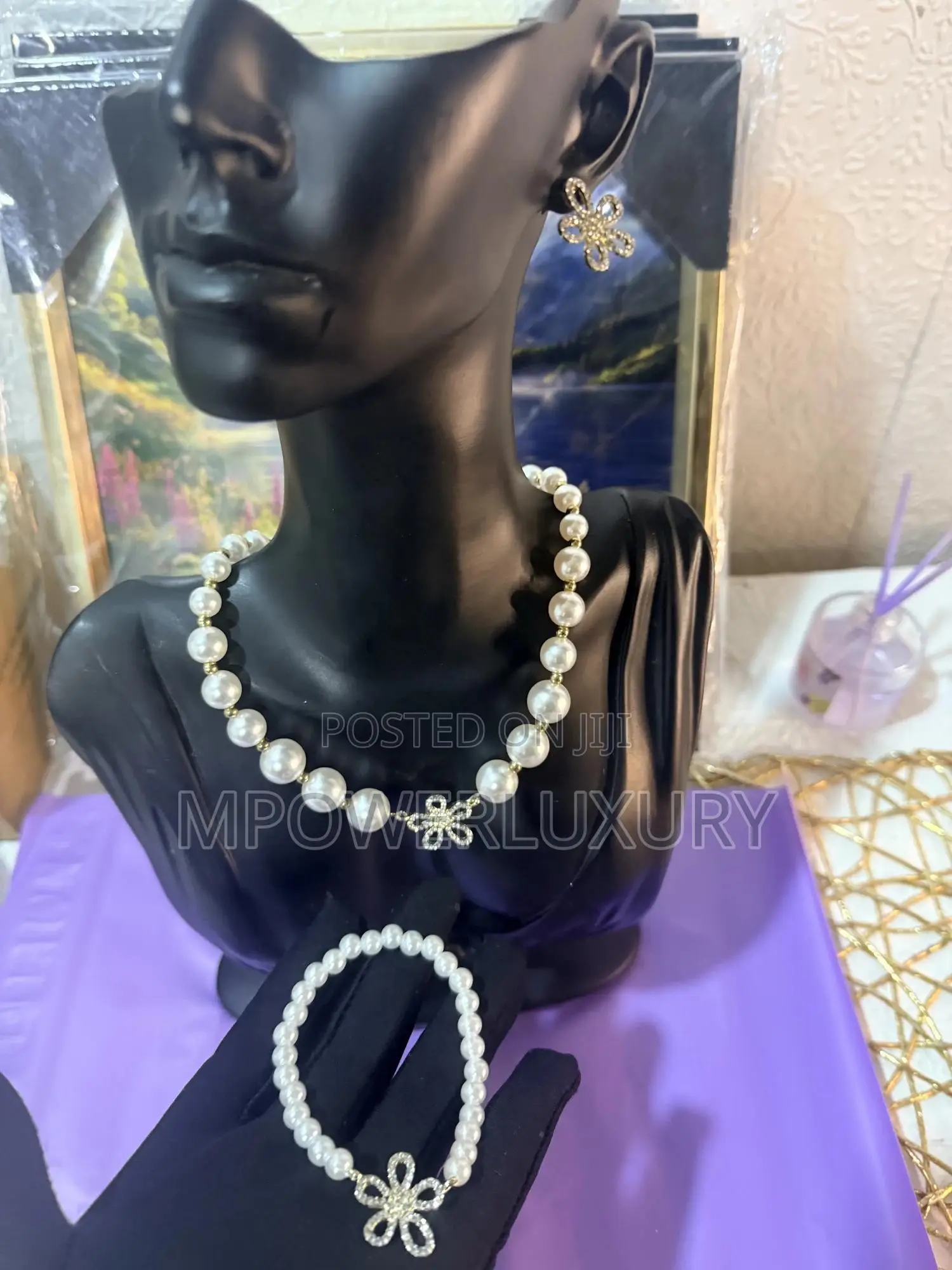 Sun Flower Pearls Set Bead