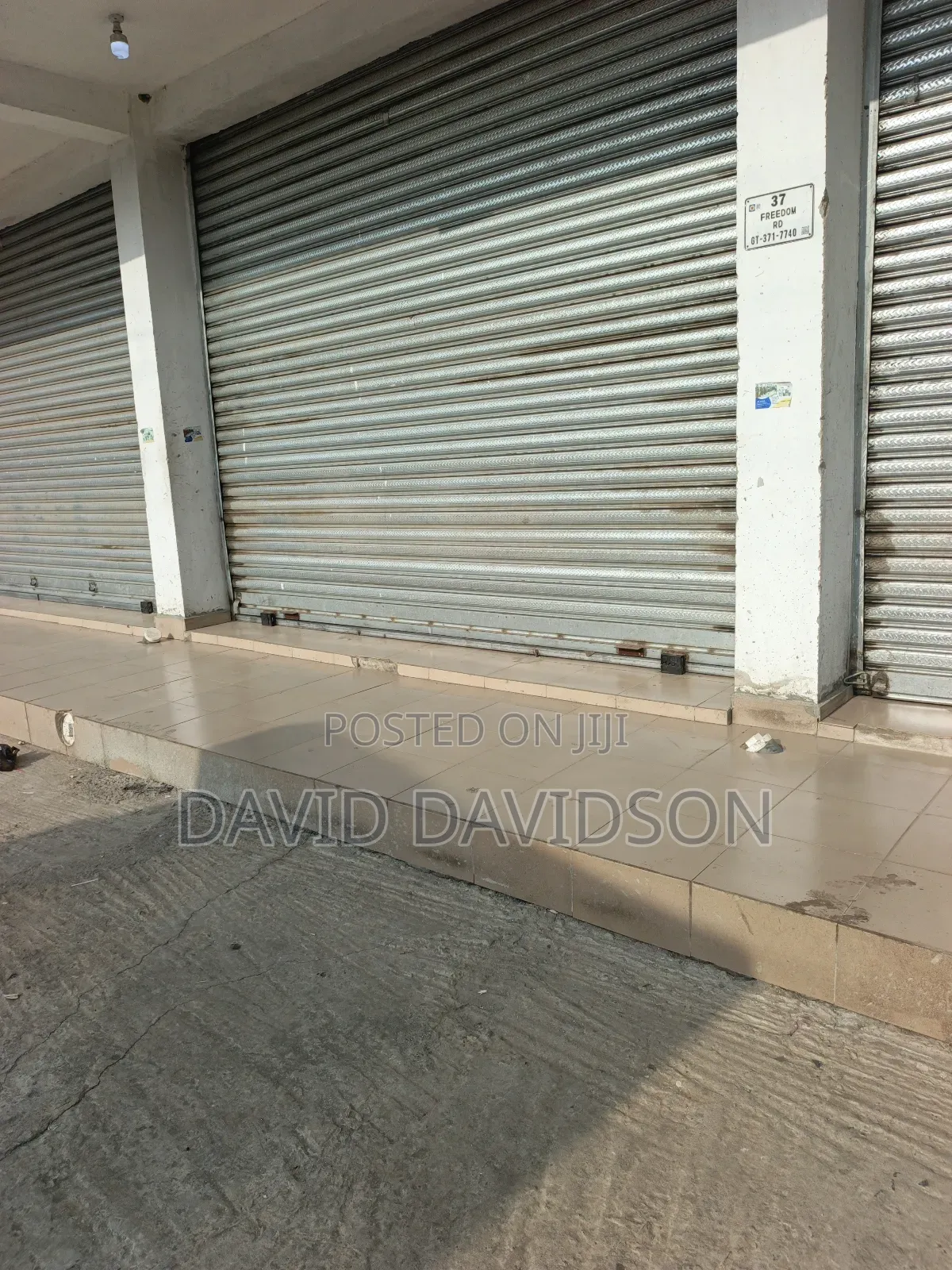Shop Main Roadside