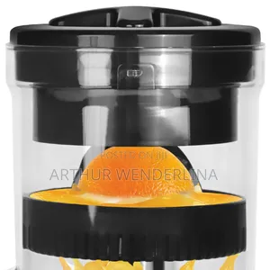 Haley Citrus Juicer Mini Rechargeable Electric Juicer Portable Usb