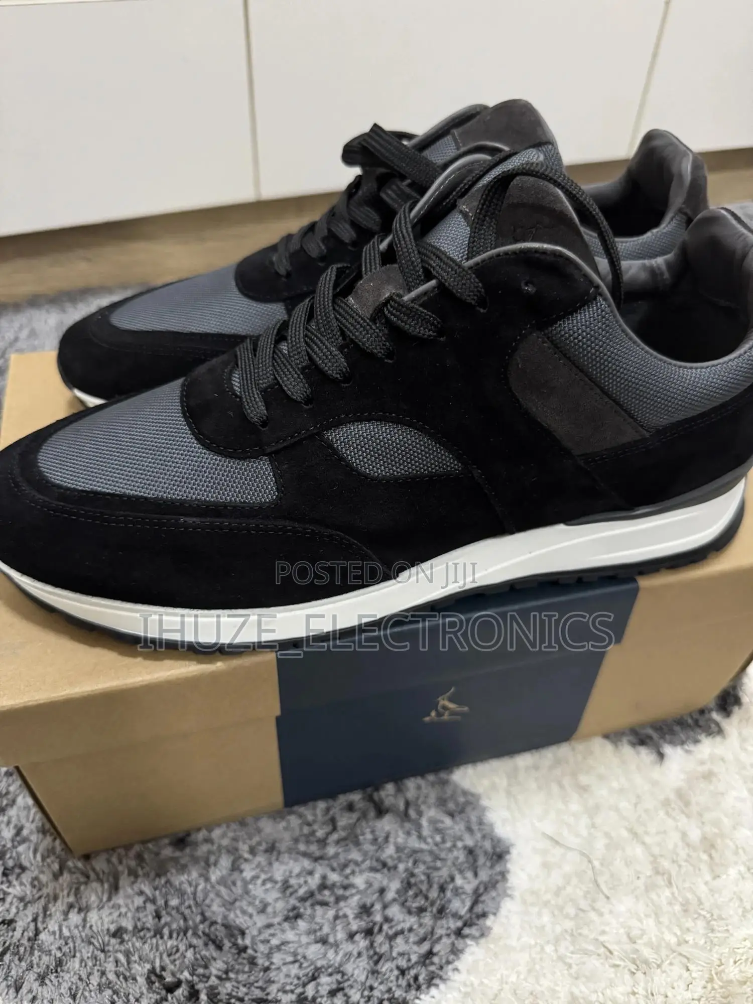 Charles Tyrwhitt Black Suede And Gray Textile Trainer (Us Size 11)