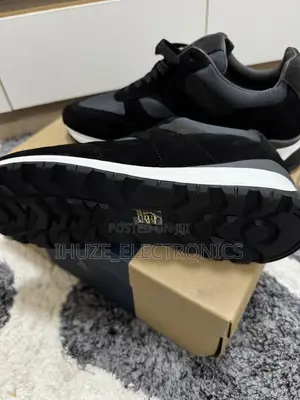 Charles Tyrwhitt Black Suede And Gray Textile Trainer (Us Size 11)