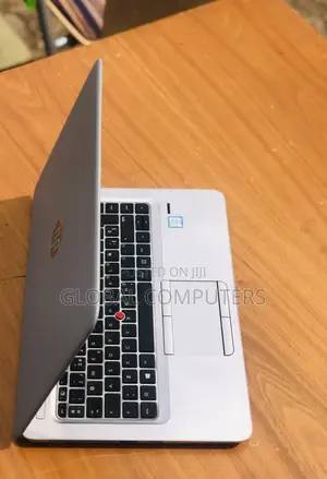 Laptop HP EliteBook 840 G3 8GB Intel Core i5 SSD 256GB