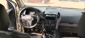 Isuzu D-MAX 2014 White