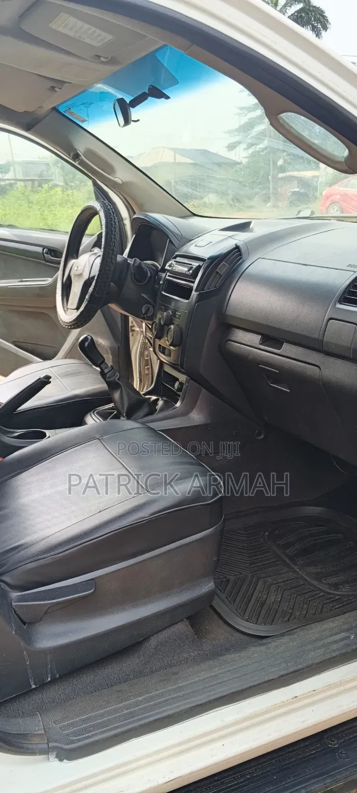 Isuzu D-MAX 2014 White