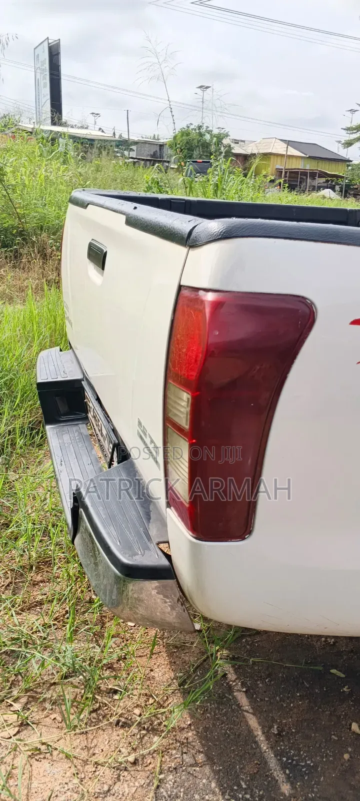 Isuzu D-MAX 2014 White