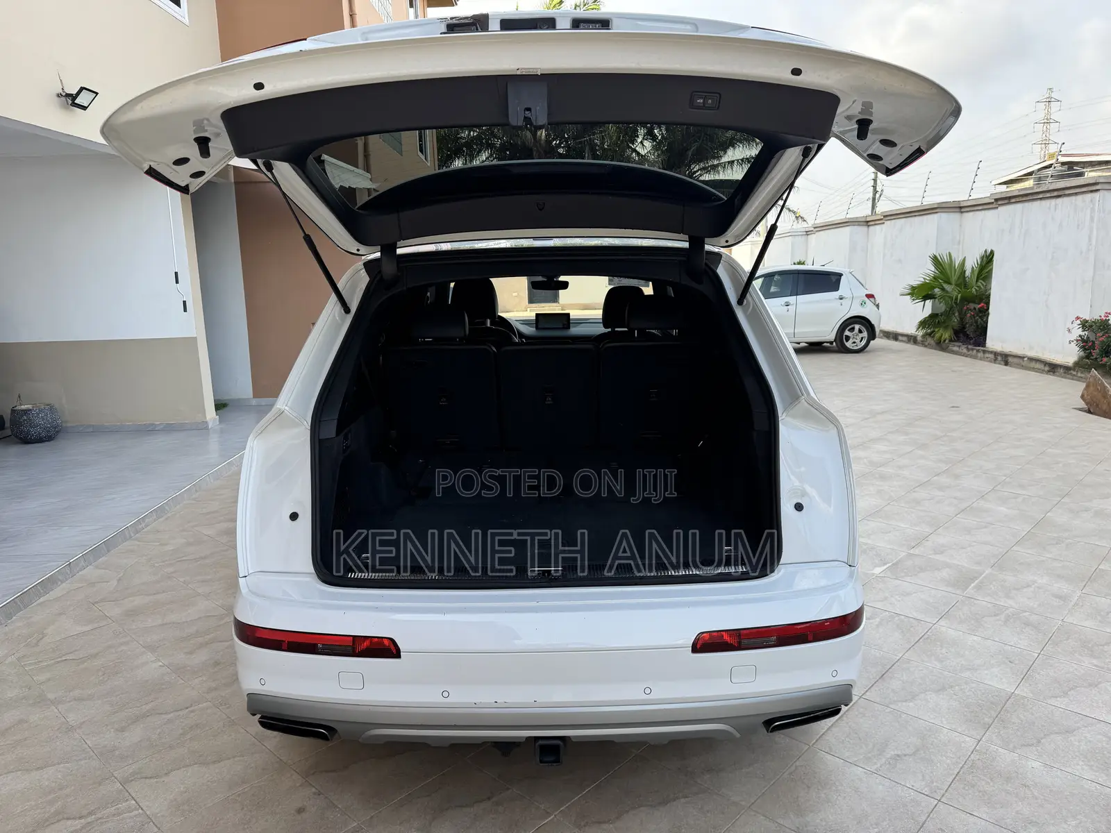 Audi Q7 3.0T Premium AWD quattro 2018 White