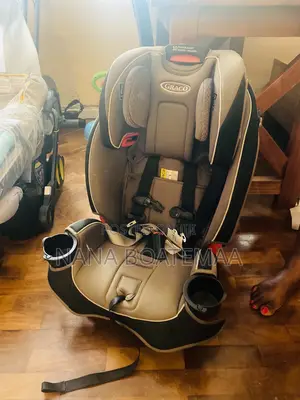 Graco 3 in 1 Slim Fit Car Seat