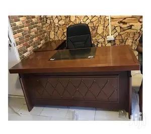 Office Desk 1.6m)