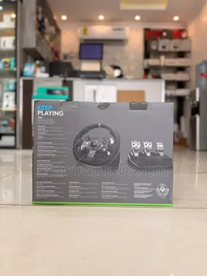 Logitech G920 Xbox Driving Wheels