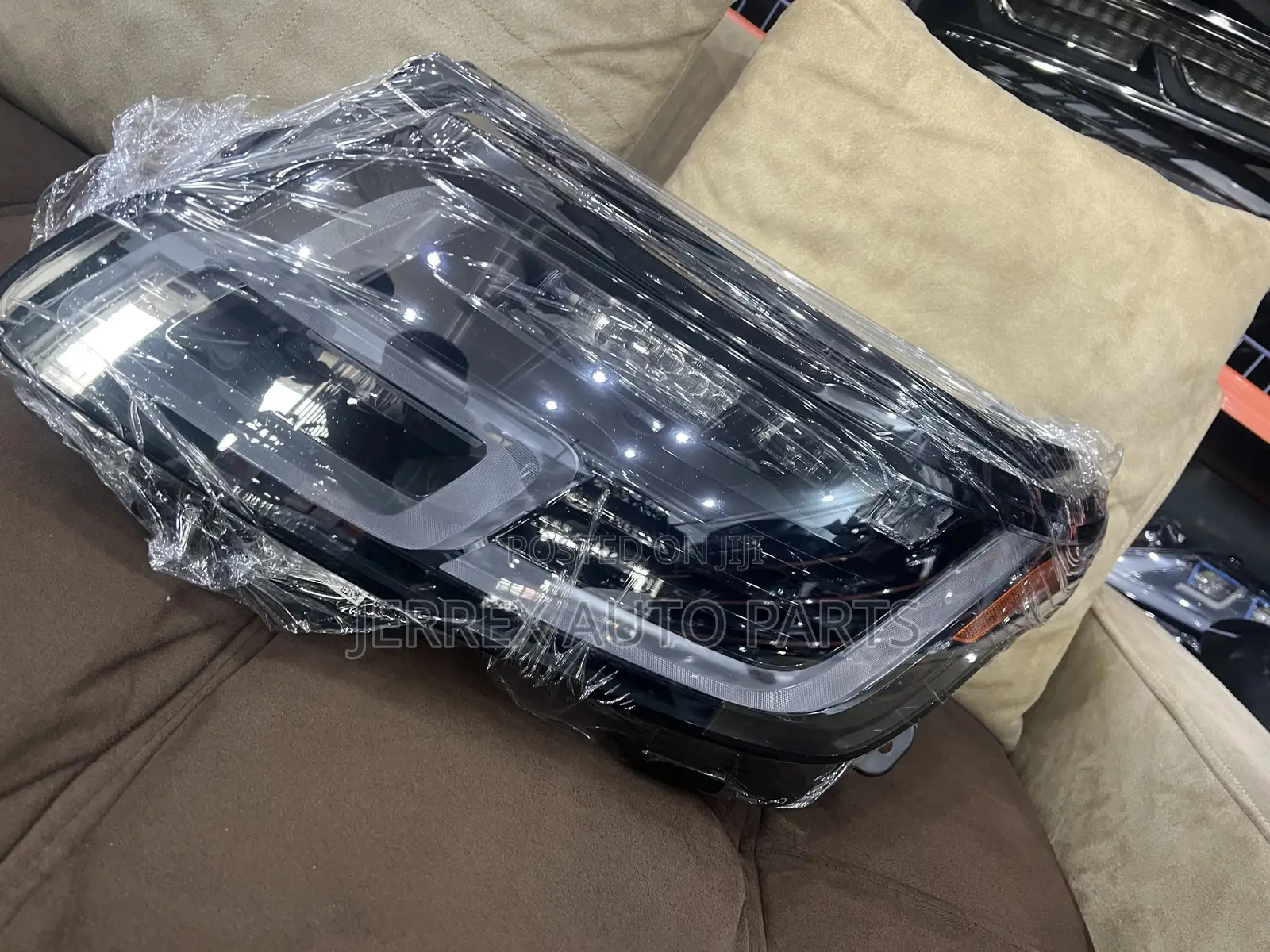 Range Rover Vogue 2018-2022 Headlight Pair
