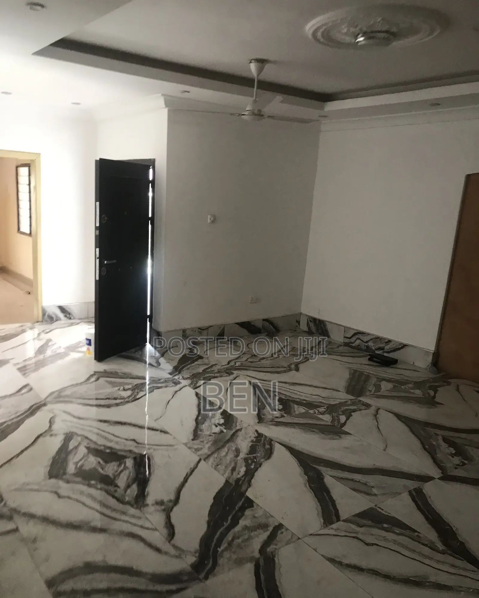 3bdrm House in Taifa Burkina (Mr., Station Area for rent