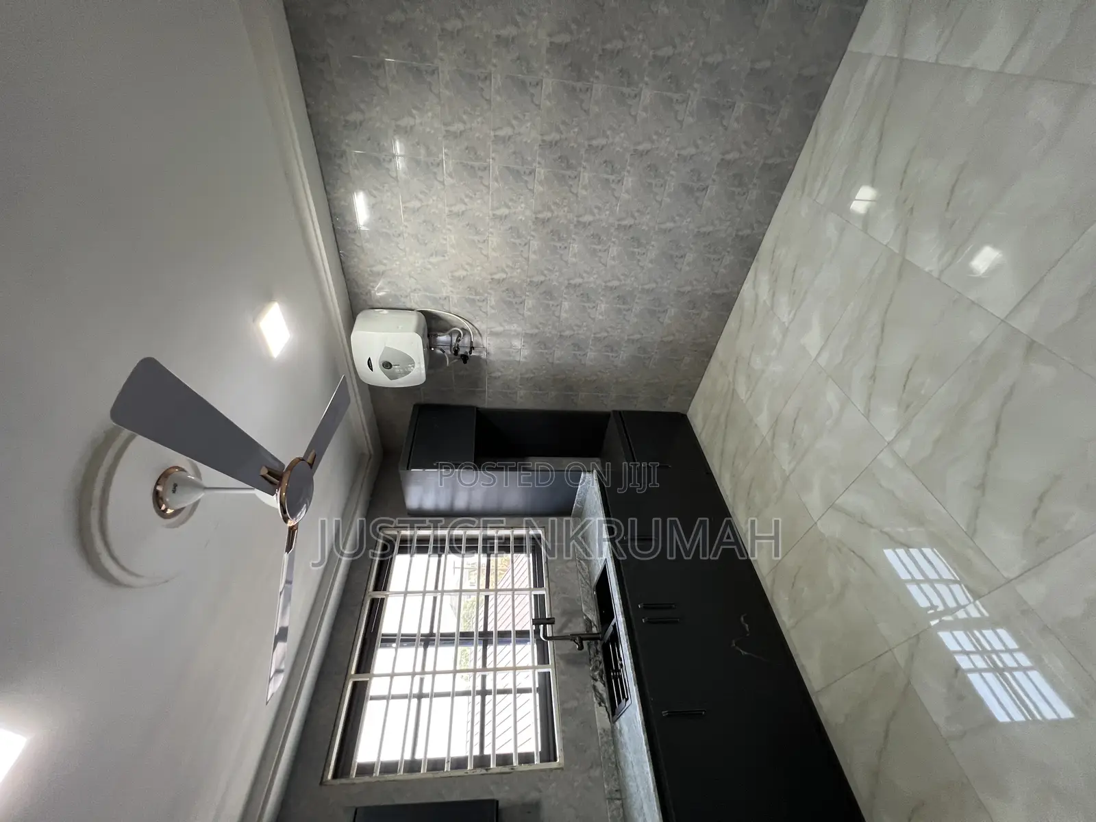 2bdrm Apartment in Mr Justice Estate, Bortiano for rent