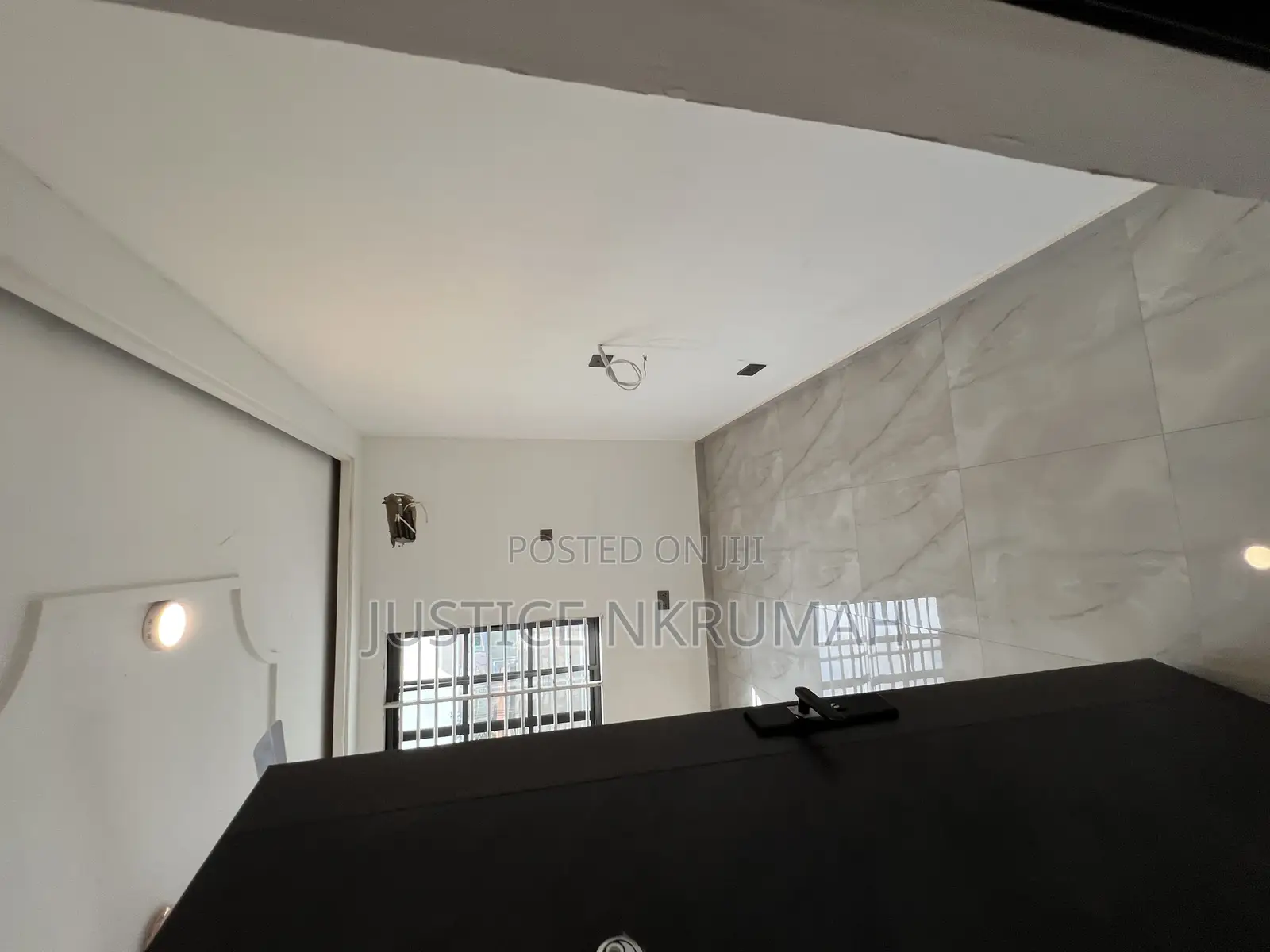 2bdrm Apartment in Mr Justice Estate, Bortiano for rent