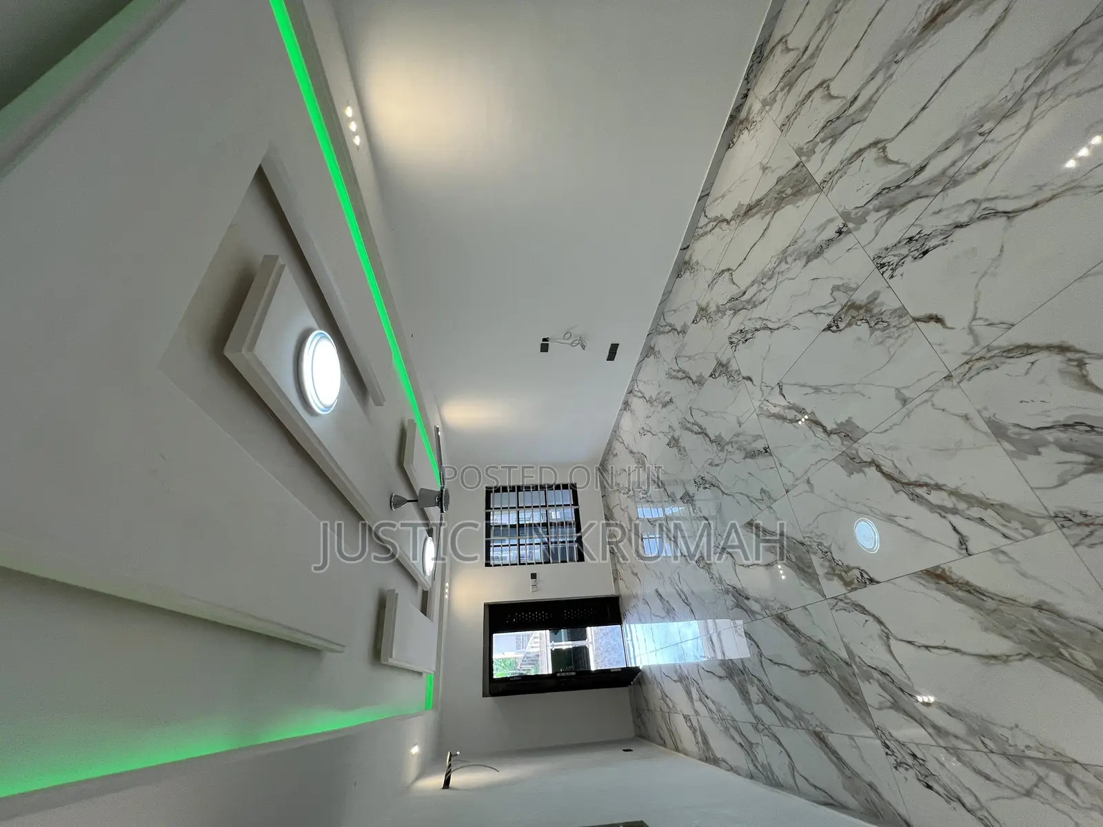 2bdrm Apartment in Mr Justice Estate, Bortiano for rent