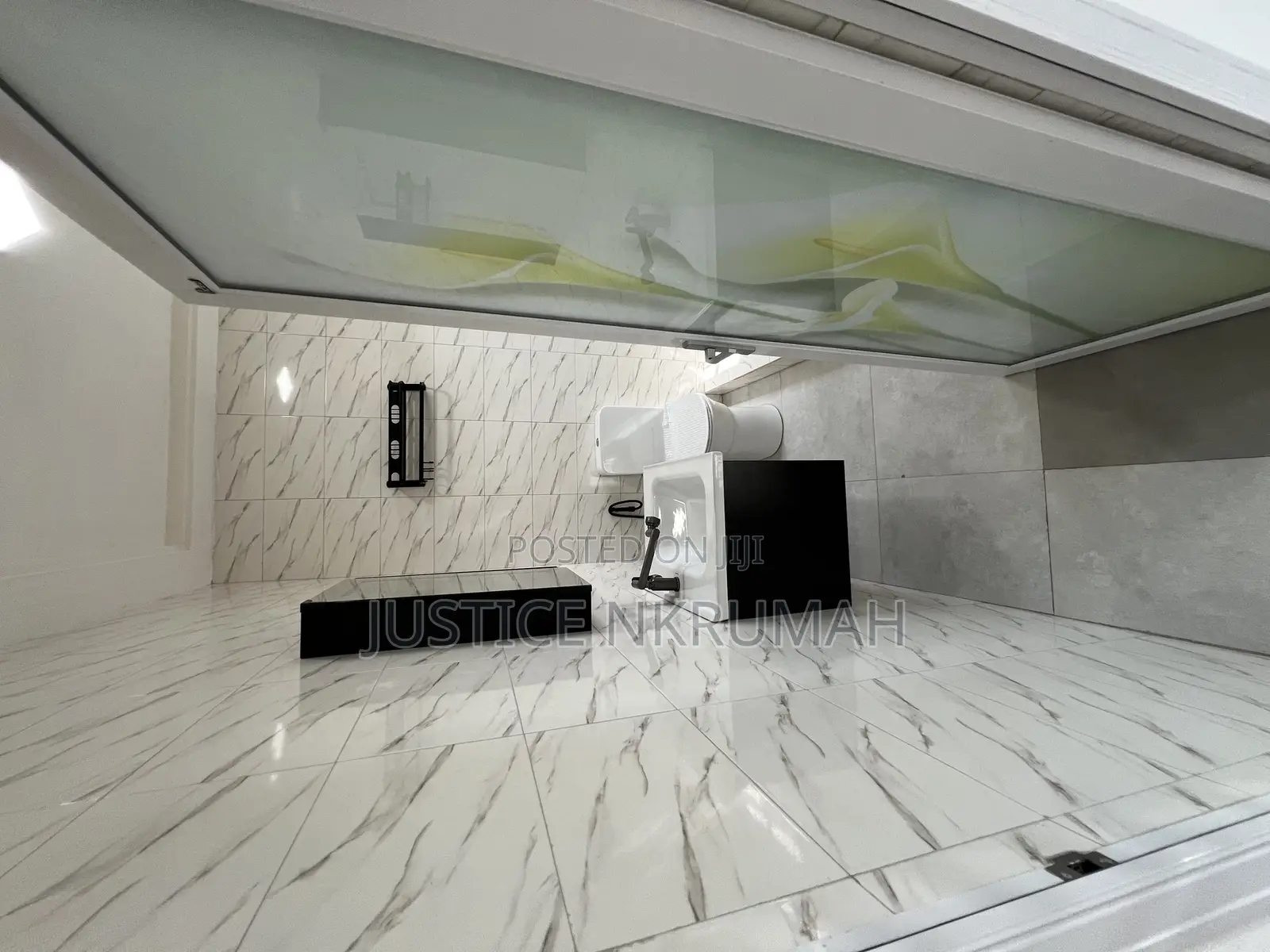 2bdrm Apartment in Mr Justice Estate, Bortiano for rent
