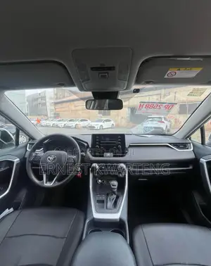 Toyota RAV4 2020 White