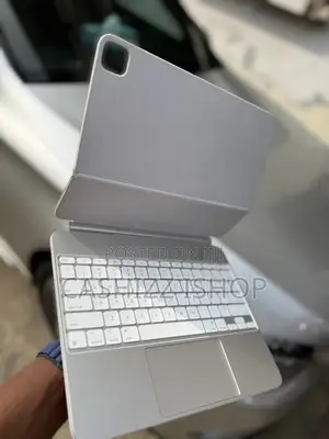 M4 iPad Pro Keyboard