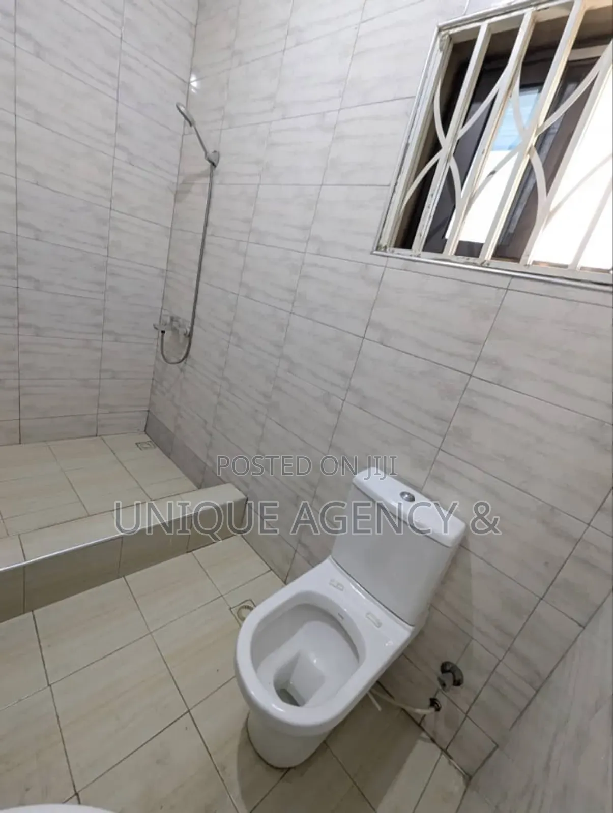 3bdrm Bungalow in Oyarifa for sale