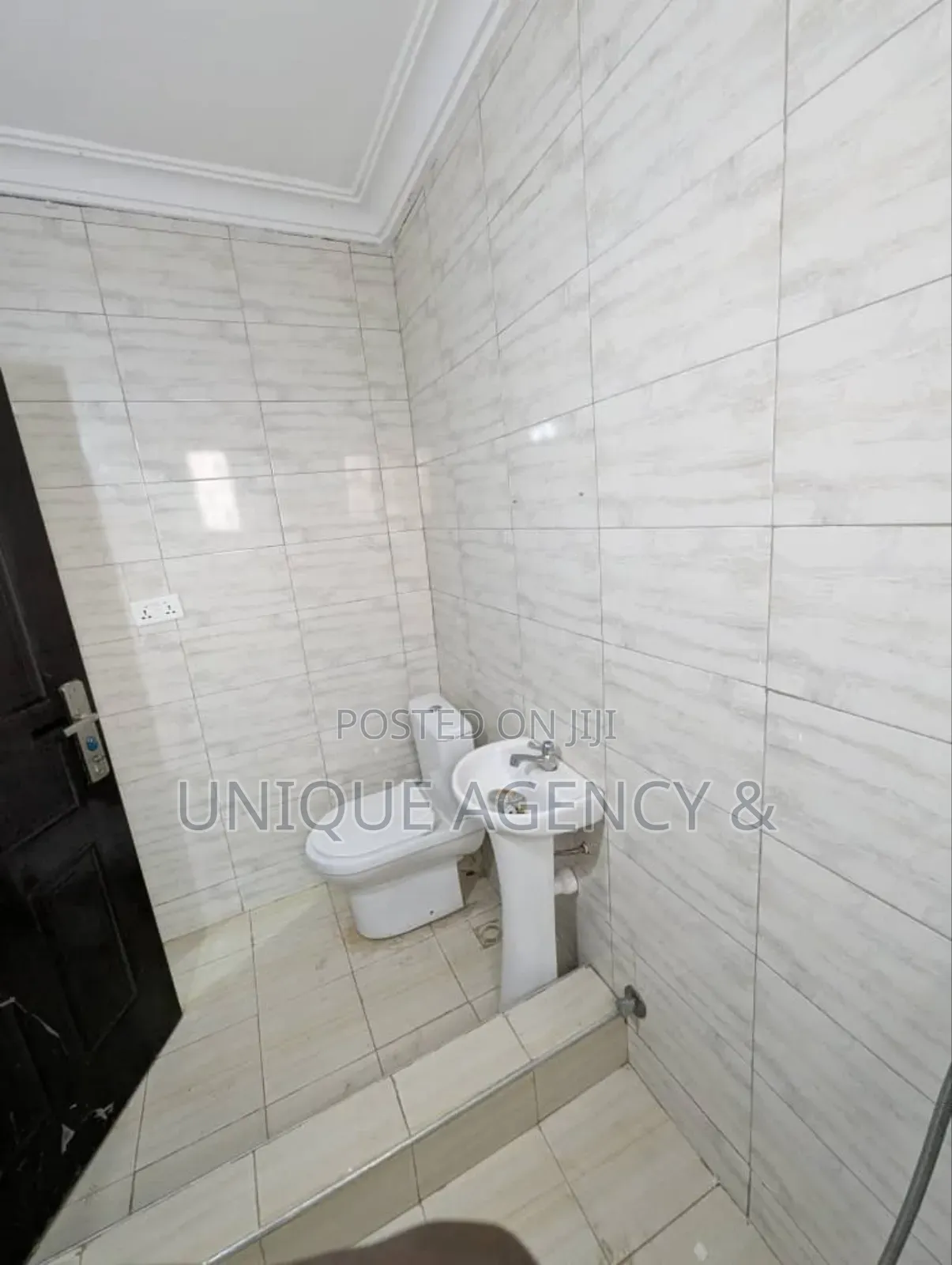 3bdrm Bungalow in Oyarifa for sale