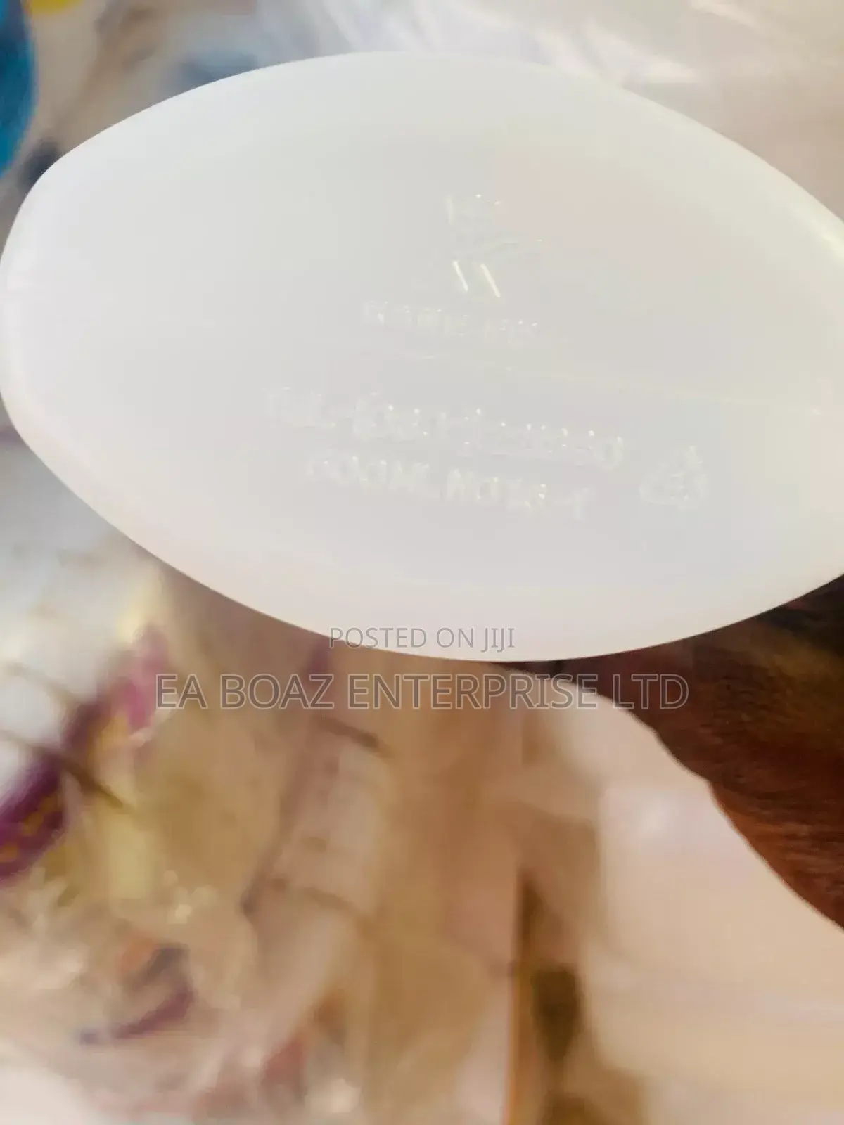 300ml Shampoo Plastic Bottle With White Yellow Caps 25 Pieces