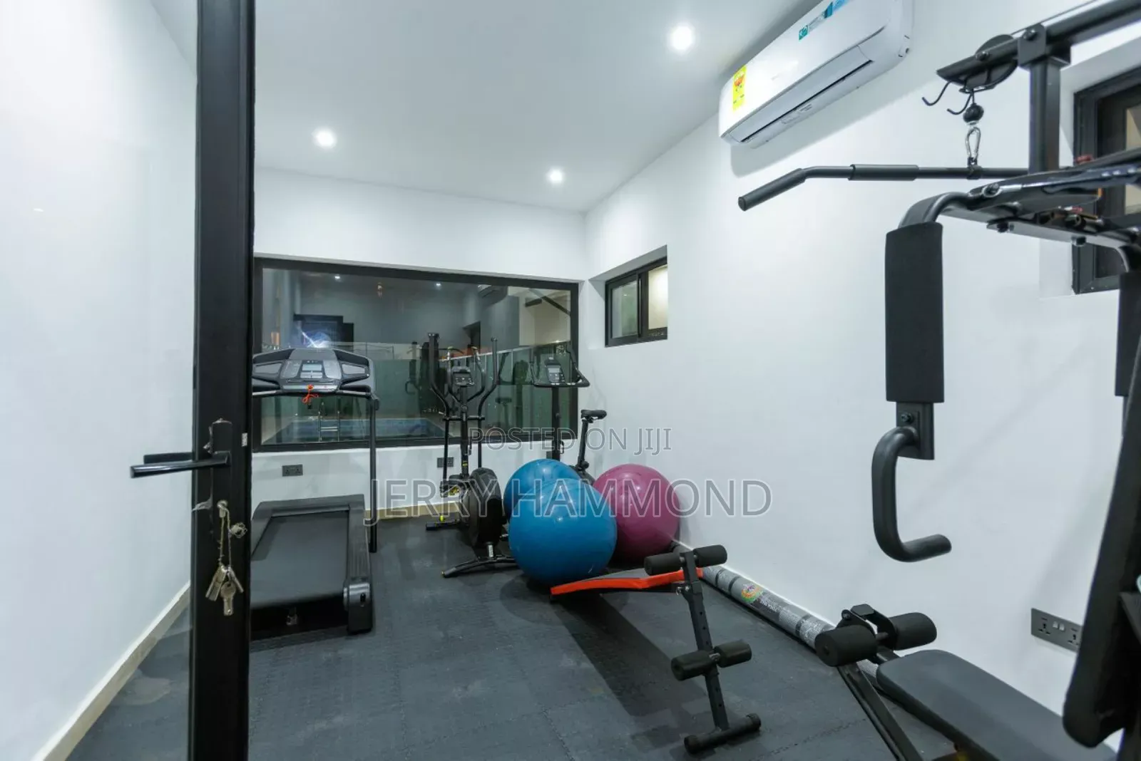 4bdrm House in East Legon In A  for rent