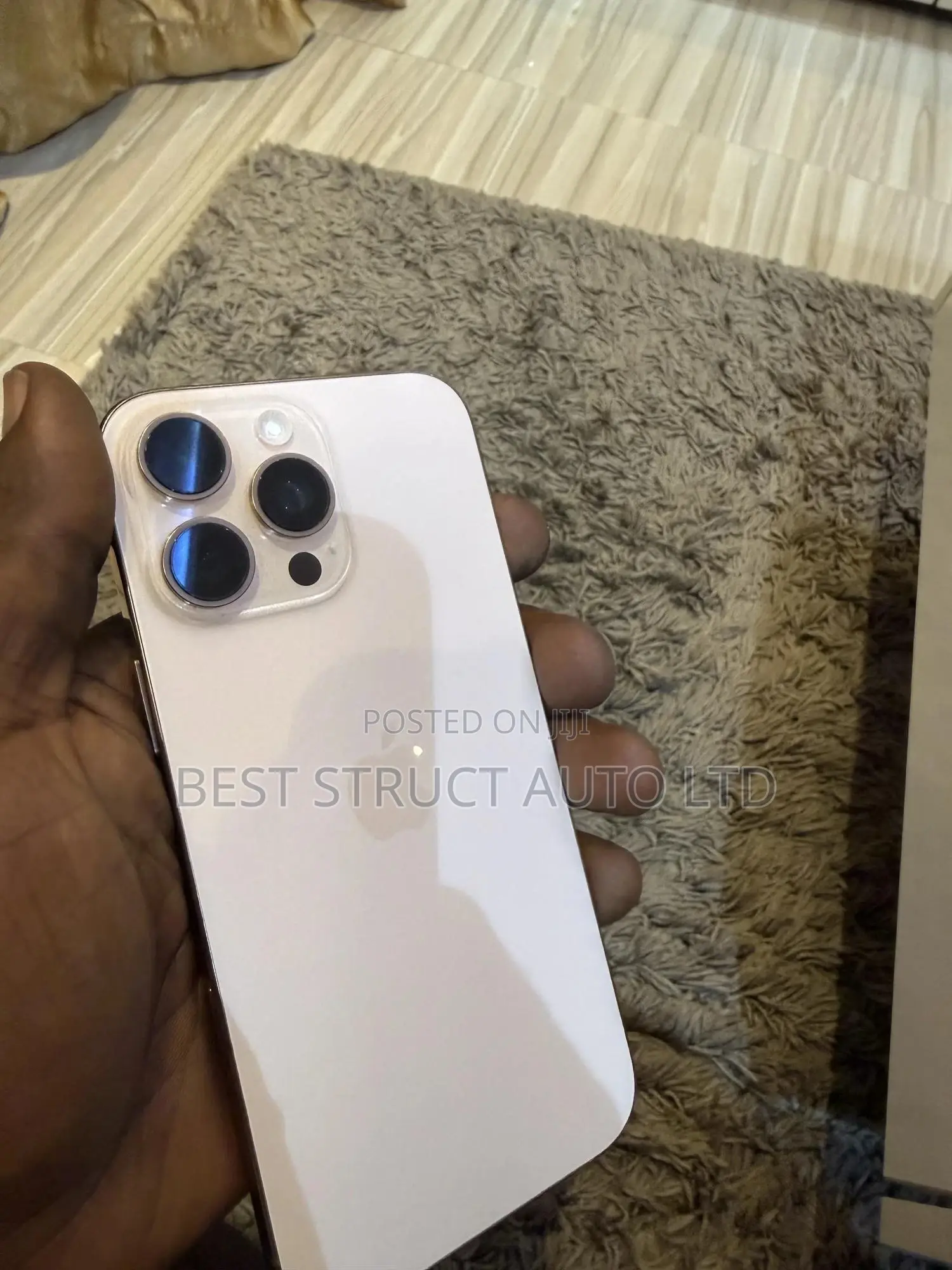 Apple iPhone 16 Pro Max 256 GB Gold