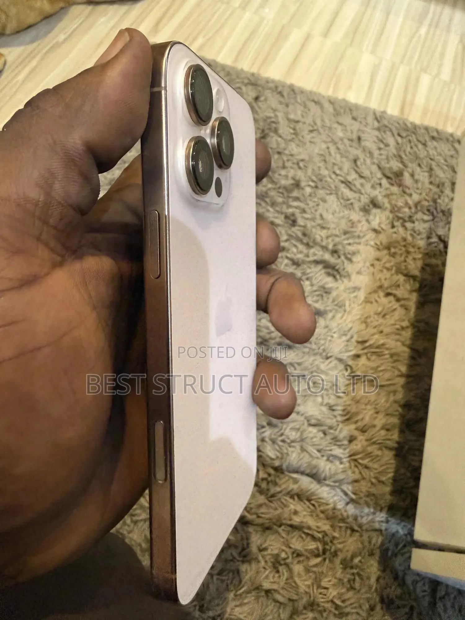 Apple iPhone 16 Pro Max 256 GB Gold