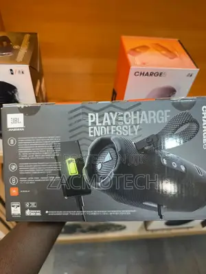 JBL Charge 6