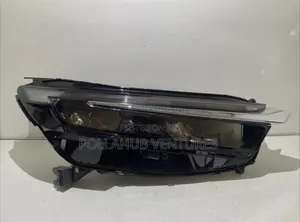 2023 - 2025 Honda Cr-v Chrome Trim Home Used Right Passenger Headlight