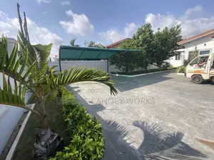 Ever Green Carport