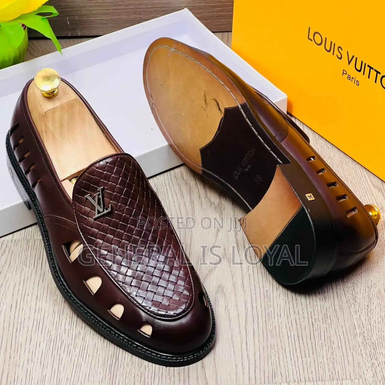Louis Vuitton Coffee Leather Scandals Men’S Shoe