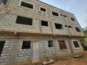15bdrm Apartment in Sasaabi for sale