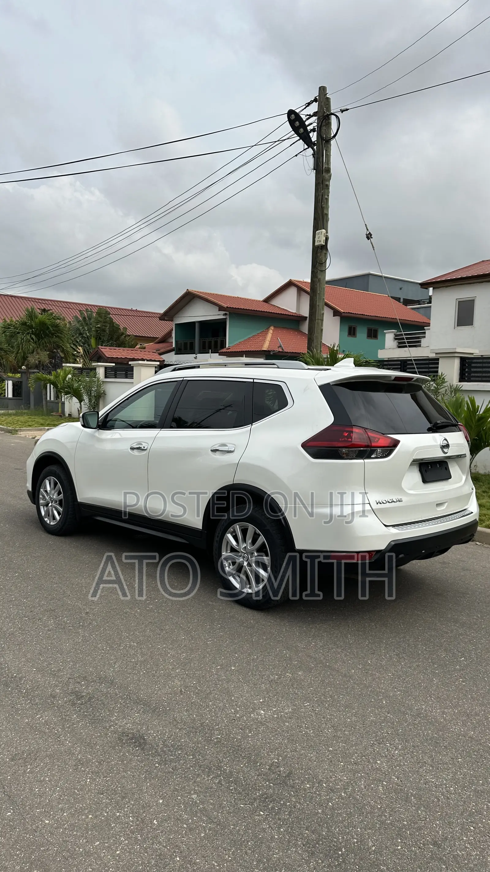 Nissan Rogue 2020 White